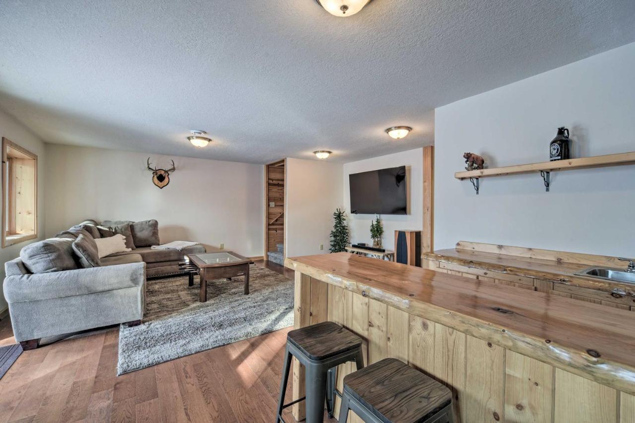 Scenic Hayward Lake View Retreat With Fire Pit ภายนอก รูปภาพ
