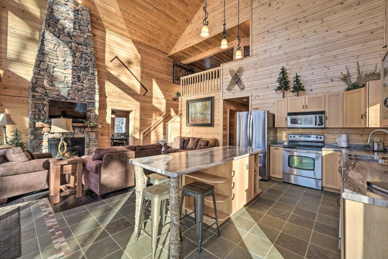 Scenic Hayward Lake View Retreat With Fire Pit ภายนอก รูปภาพ